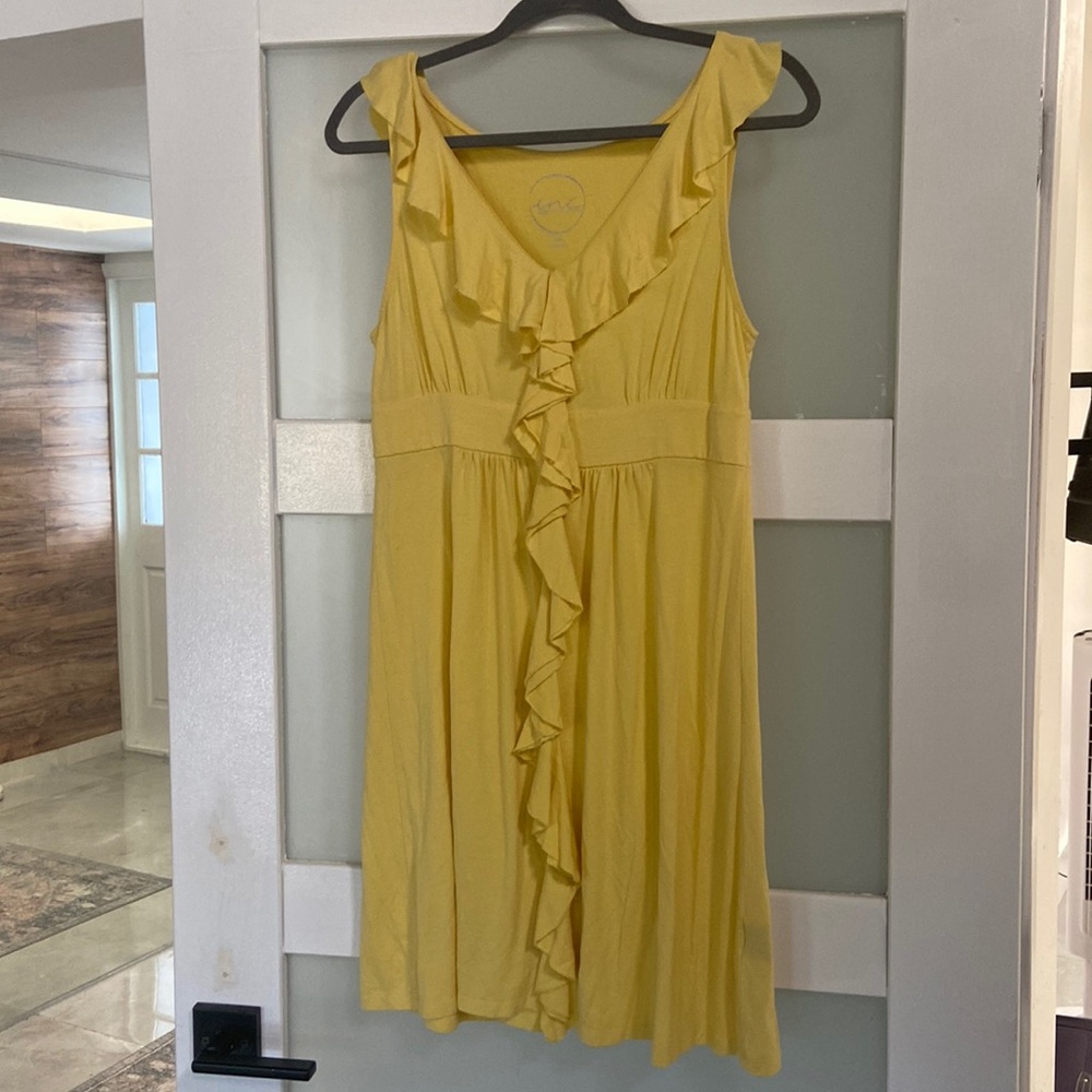 Summer dress women’s medium